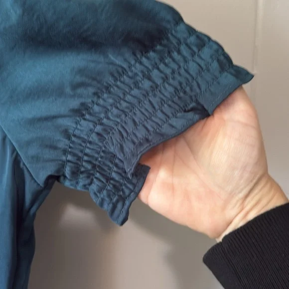 Lg Elegant Teal Dress with peekaboo chest - Picture 8 of 10